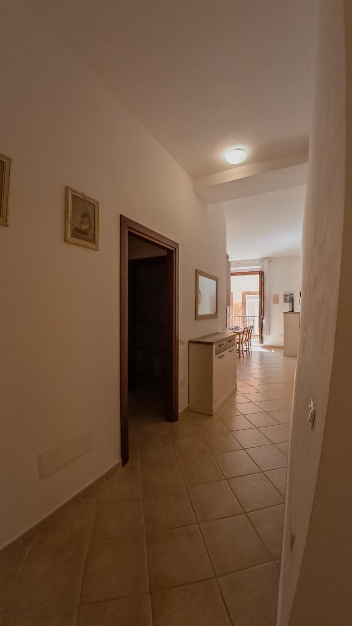Sardinian Gallery Corso Bosa Camera foto